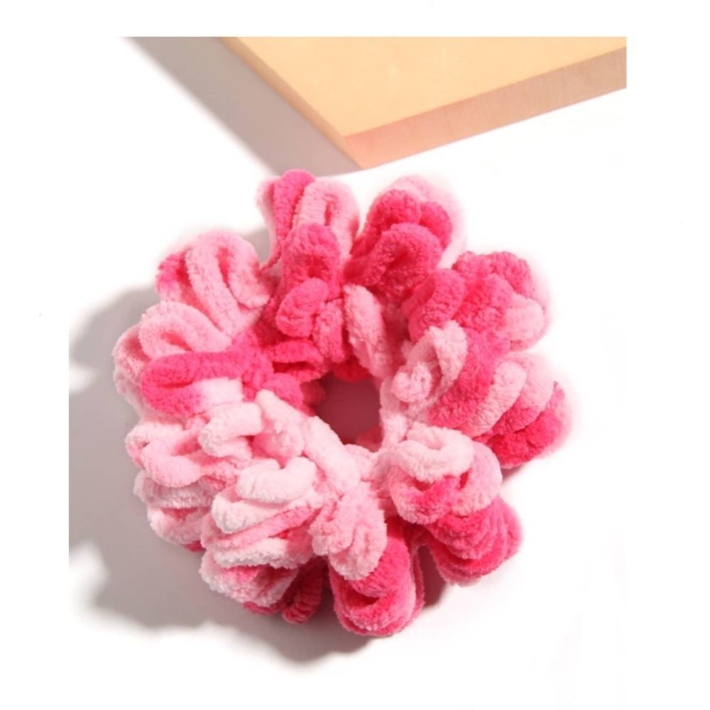 Pink Fuzzy Scrunchie *2/12$